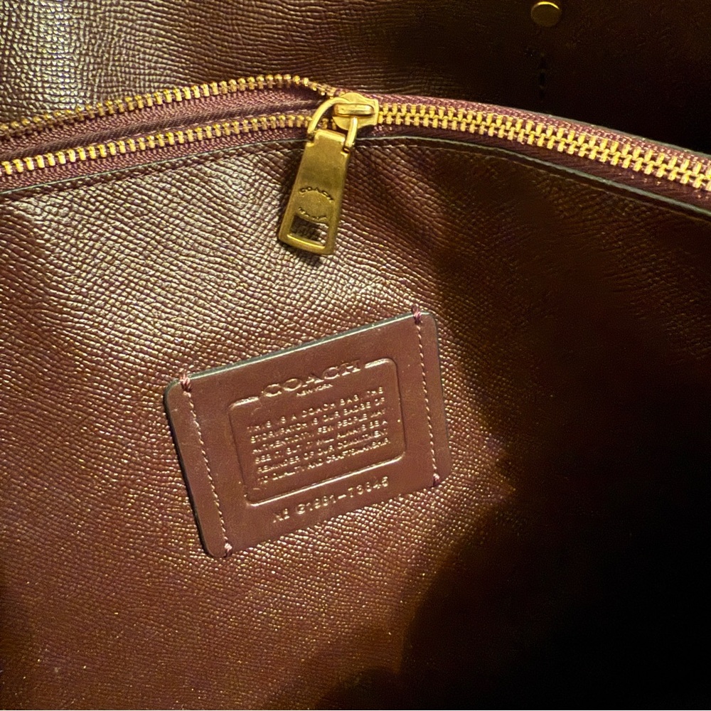 Coach Charlie Carryall with Scallop Rivets Handbag with Shoulder Strap - Picture 9 of 14